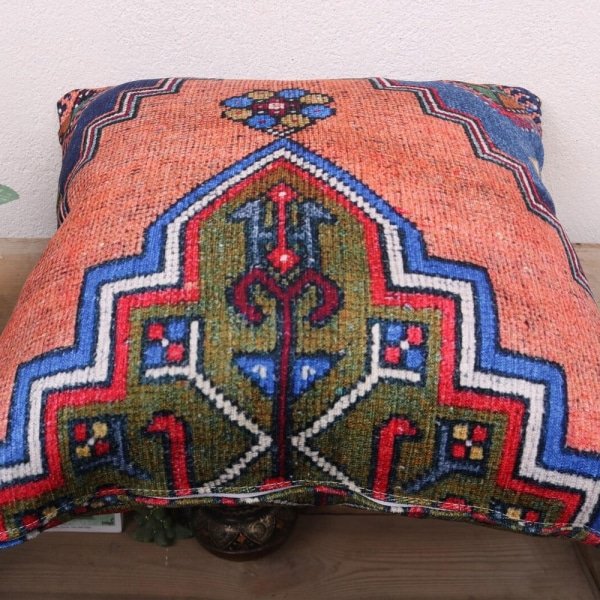 Kelim-Kissen im anatolischen Stil