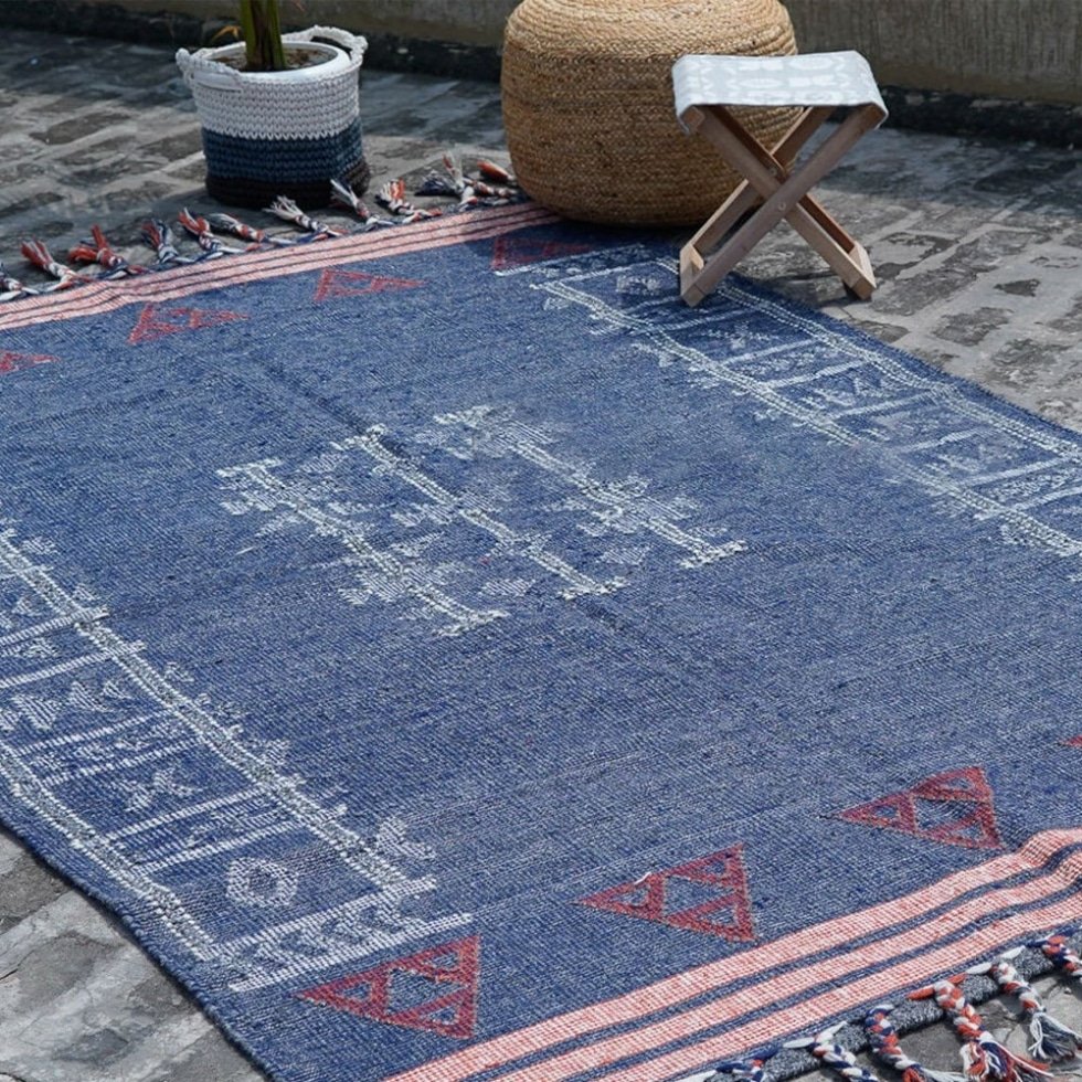 Indischer Kilim Teppich im antiken Stil