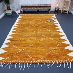 Marokkanischer Kamel-Kilim-Teppich
