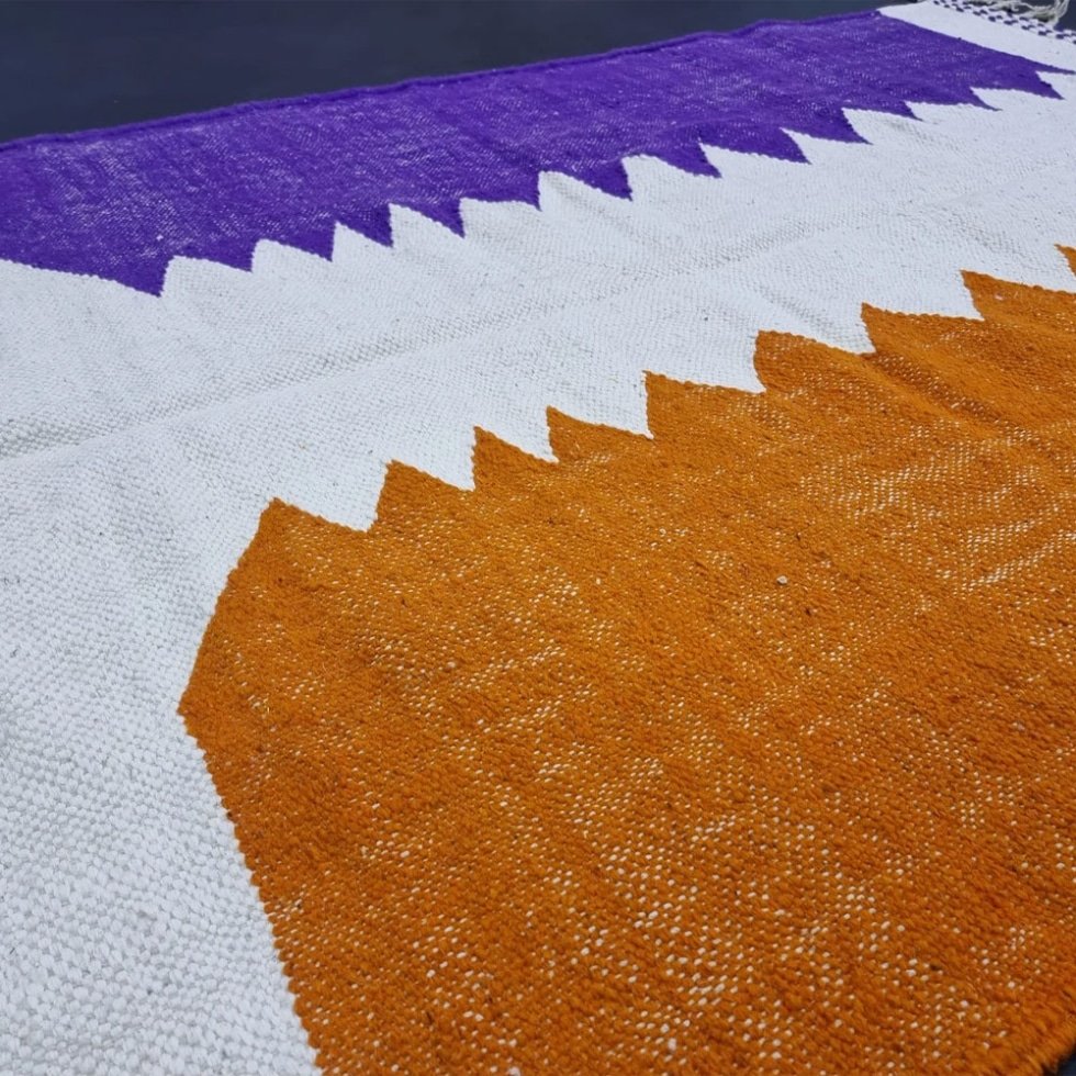 Moderner Berber Kelim-Teppich