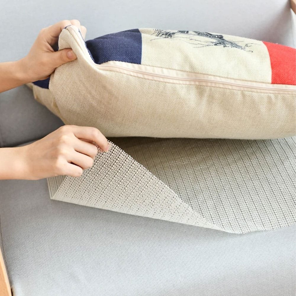 Weiße, rutschfeste Teppichunterlage für Kelim (PVC) Weiße, rutschfeste Teppichunterlage für Kelim (PVC)