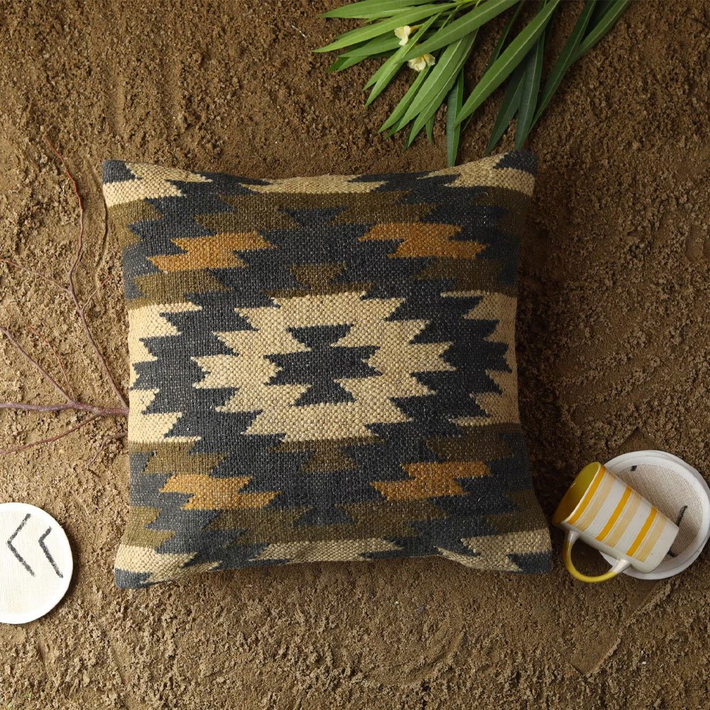 Tribal-Kilim-Kissen Tribal-Kilim-Kissen