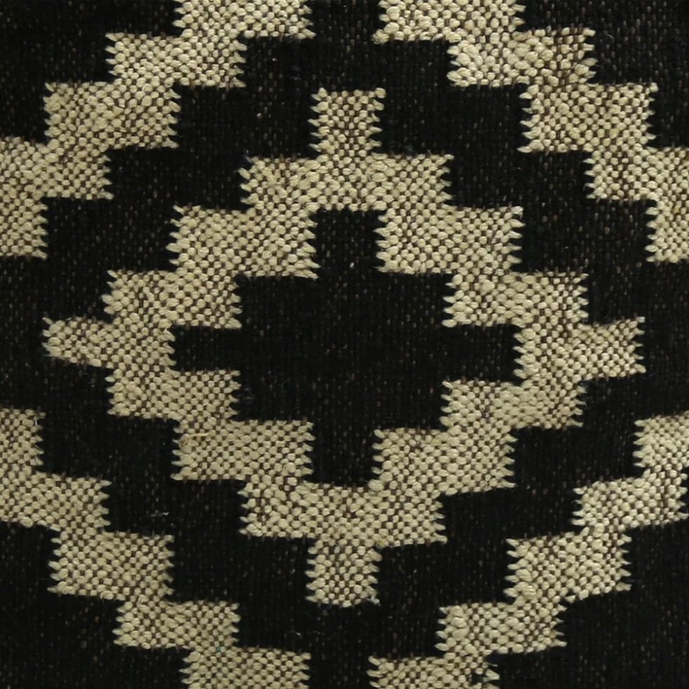 Kilim Pouf mit schwarzem Rautenmuster