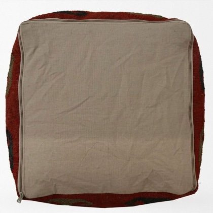 Würfeliger roter Kelim-Pouf