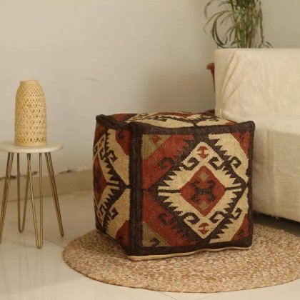 Handgefertigter Kelim Hocker Ottomane