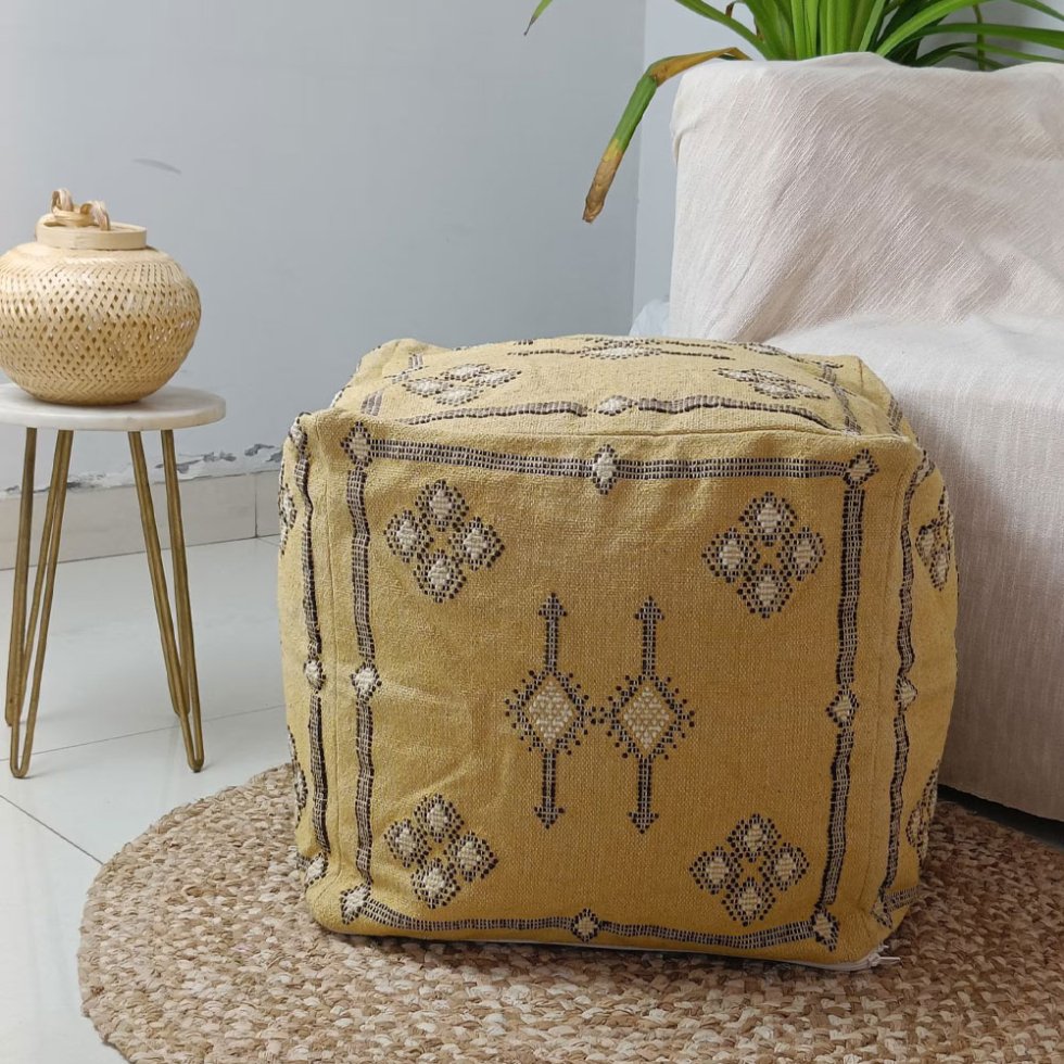 Gelber marokkanischer Kilim Pouf