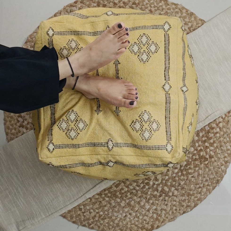 Gelber marokkanischer Kilim Pouf